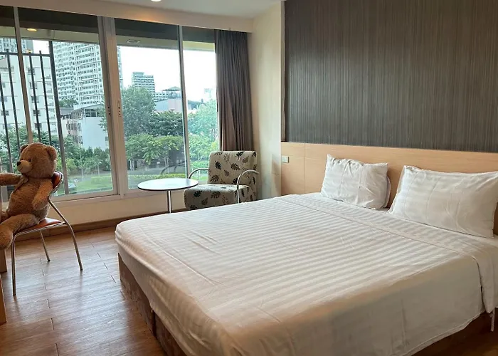 S3 Park Bed & Breakfast Bangkok