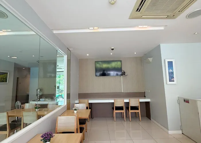 S3 파크 B&B 방콕